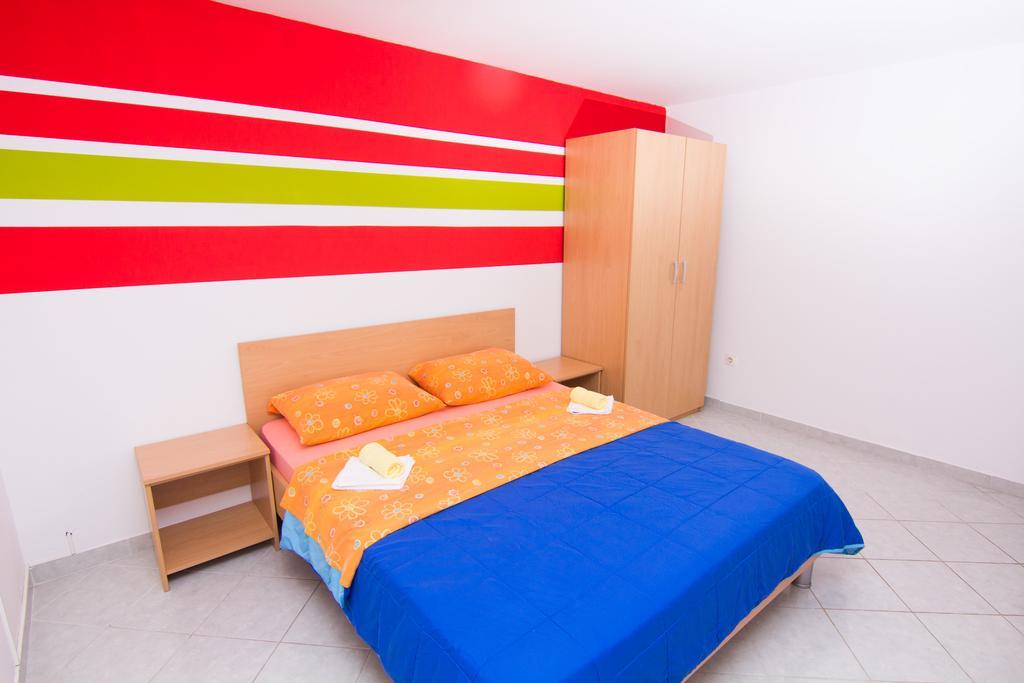 Apartmani Zuzic Krk Town Camera foto